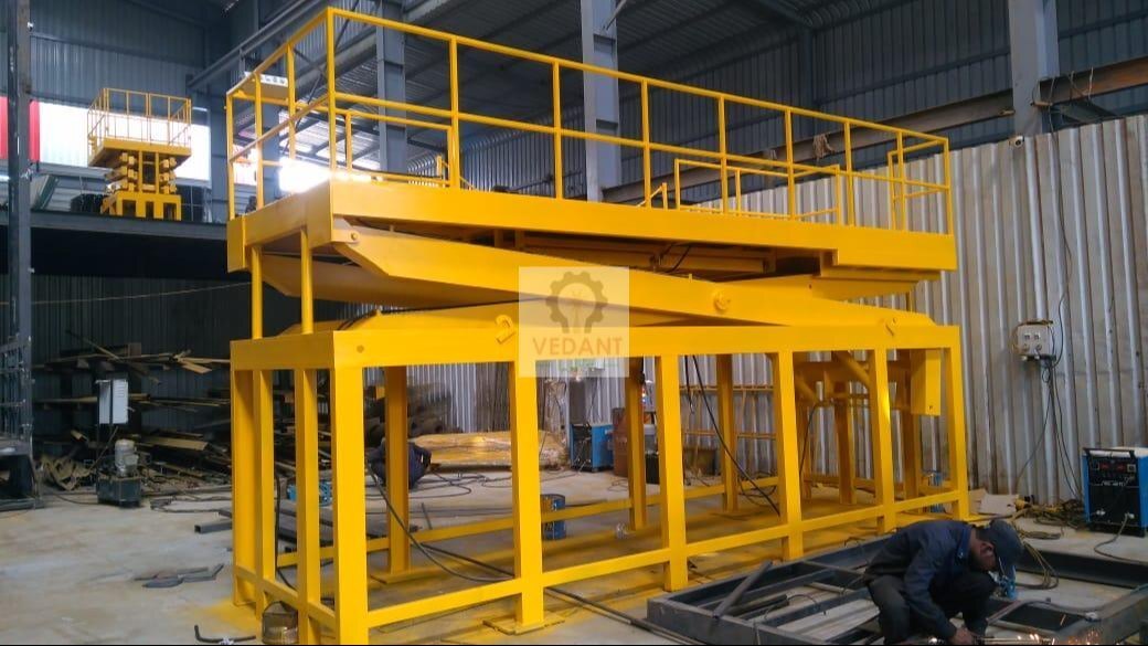 Floor Mounted Stationary Scissor Lift Table - Attributes: Durable