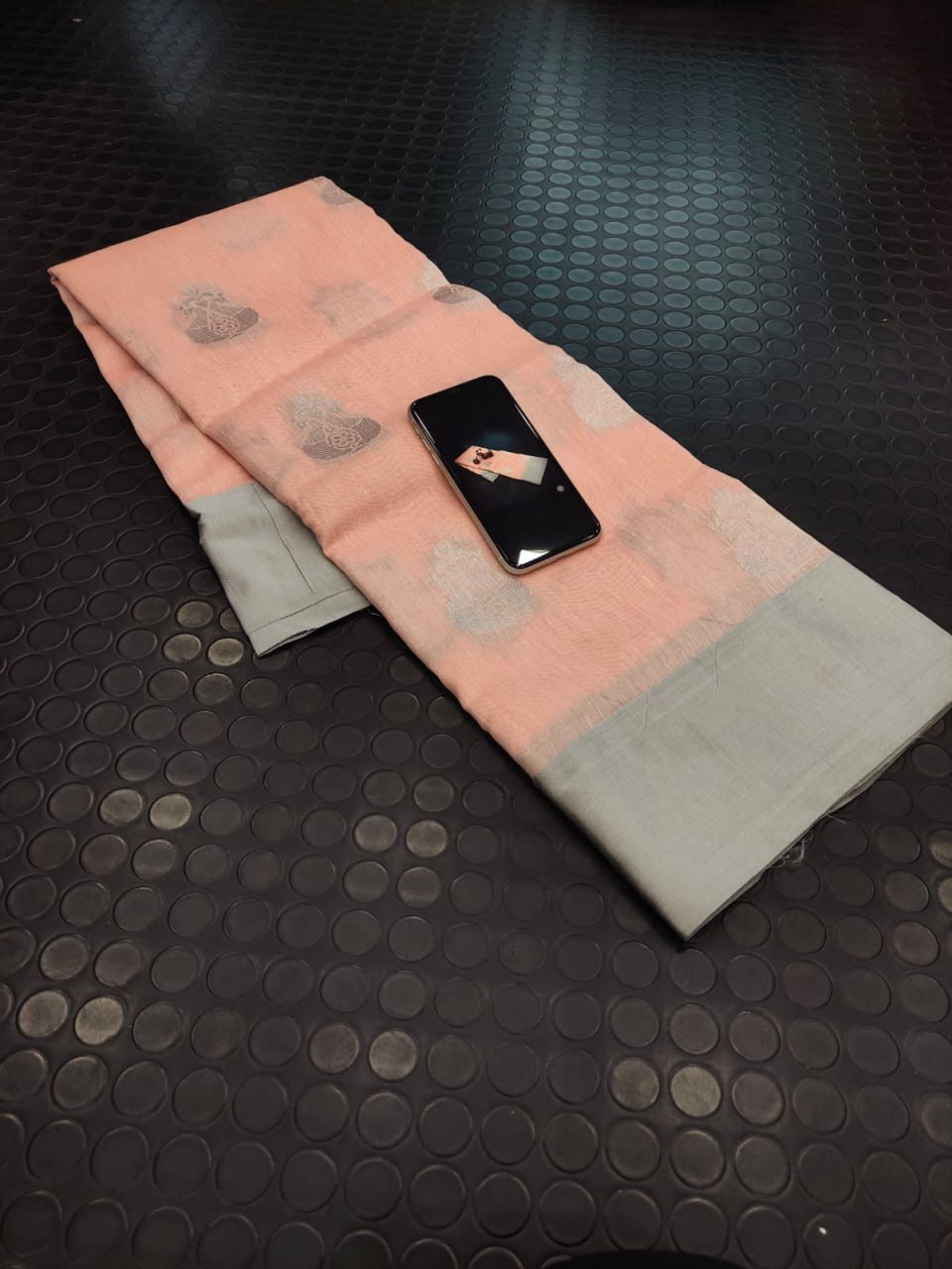 Ethnic Sarees - Gender: Woman