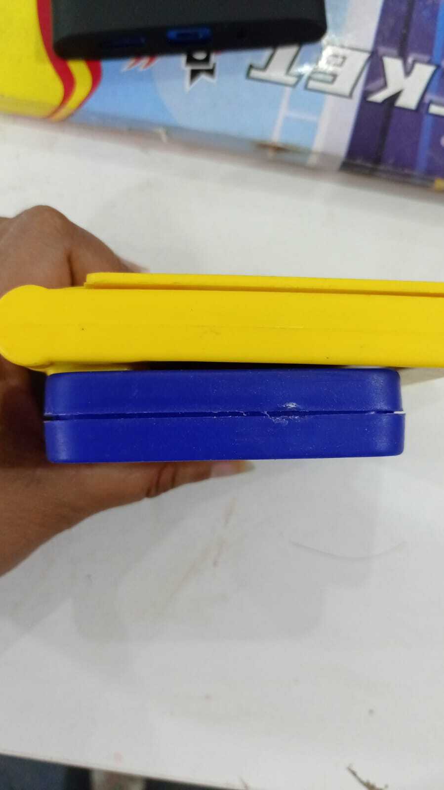 Plastic Paper Weight - 75x75x15 Mm, Blue Plastic Square Design | Ideal For Vicks Promotional Desk And Table Use
