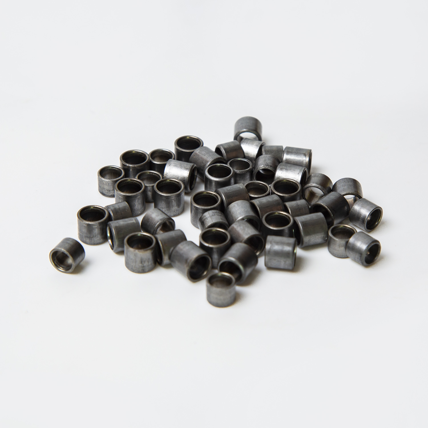 Roller Chain - Heat Treated Steel, 04b72b 25240 Dimensions, Electroplated Finish, High Precision Tolerances