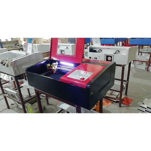 MarkSys Co2 लेजर EC 3.2 (300X200 मिमी)