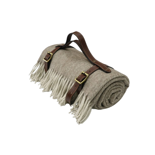 Herringbones Plain Woolen Blanket Age Group: Adults