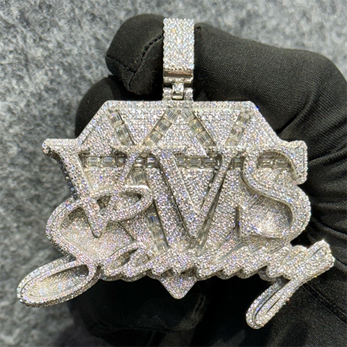 वीवीएस नाम लेटर हीरा पेंडेंट