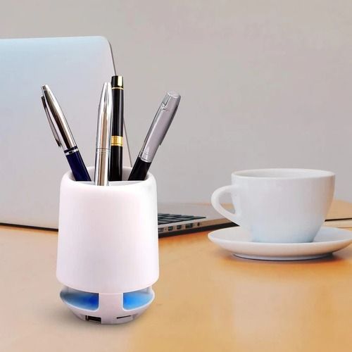 Pen Holder With Bluetooth Speaker 12890