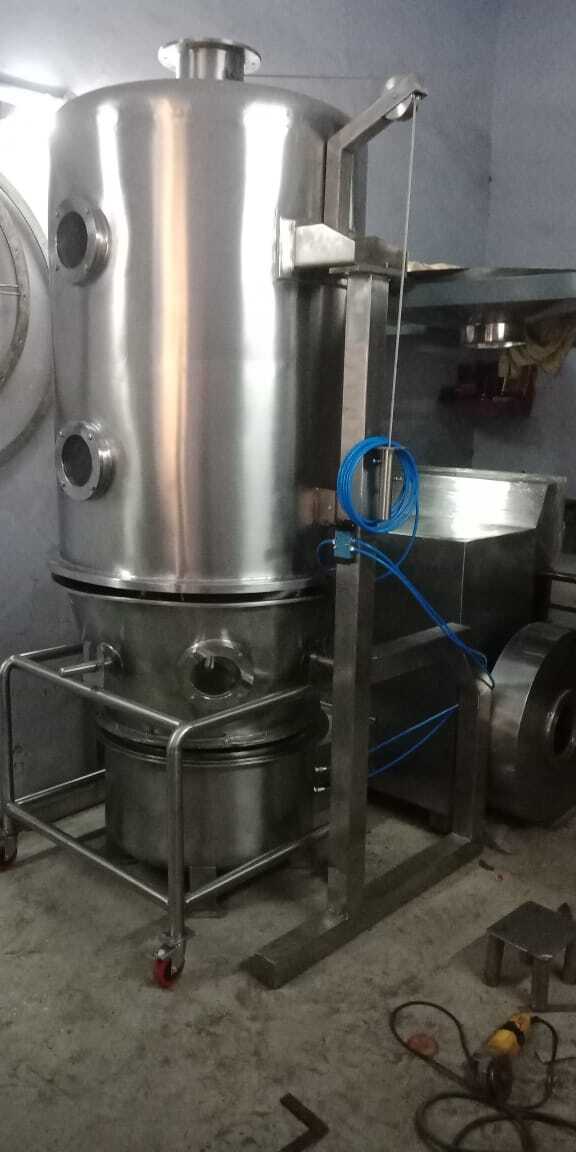 Fluid Bed Dryer - D - Color: Silver