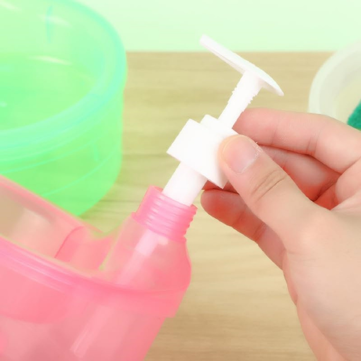 Double Layer Liquid Soap Dispenser With Pump And Sponge