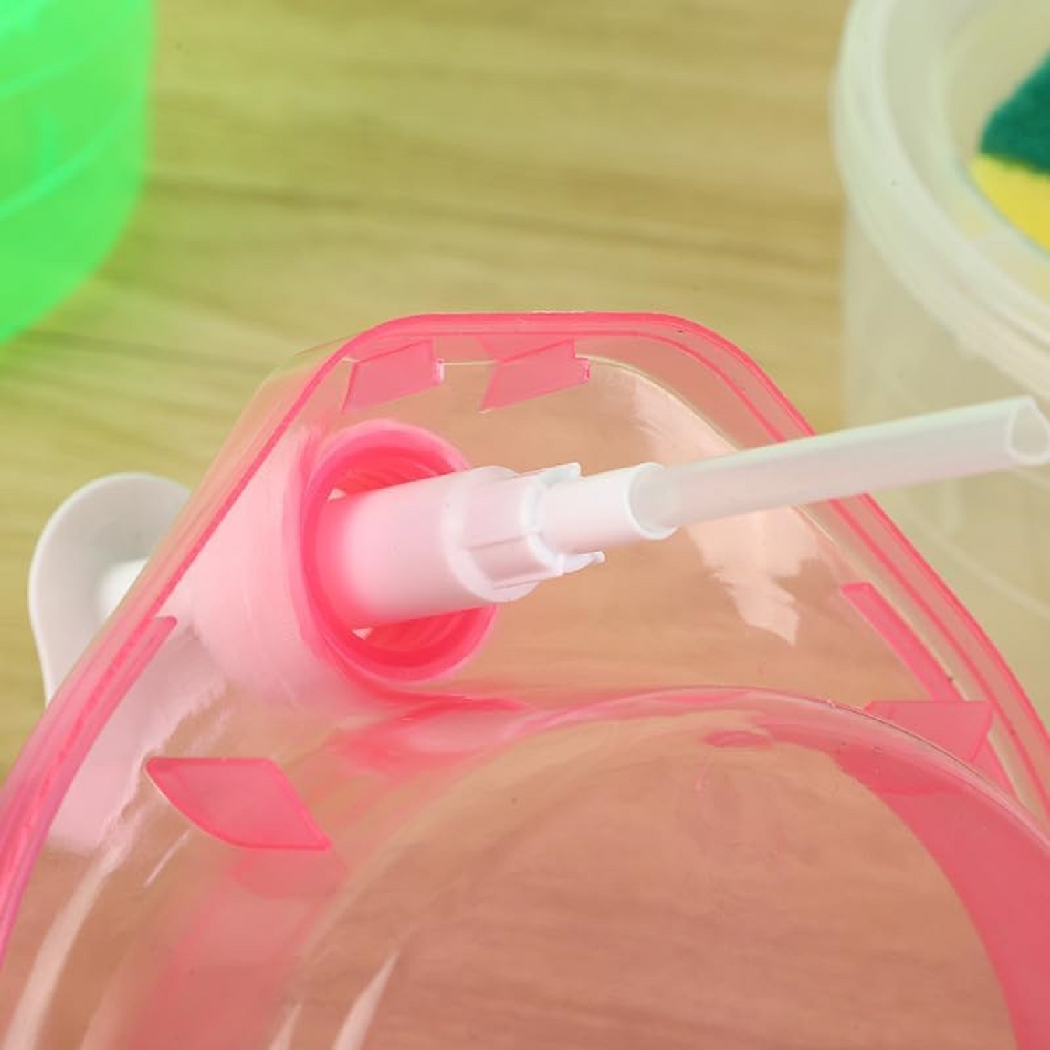 Double Layer Liquid Soap Dispenser With Pump And Sponge