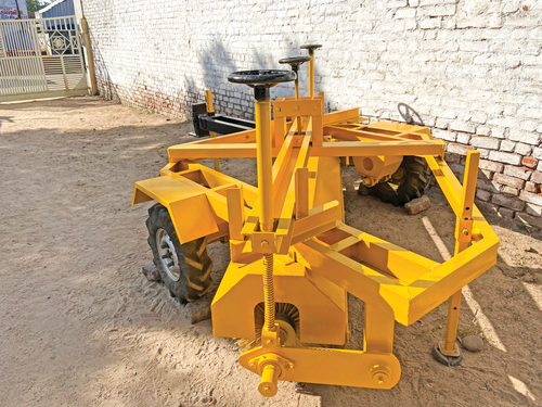Hydraulic Broomer - Product Type: Road Cleaning
