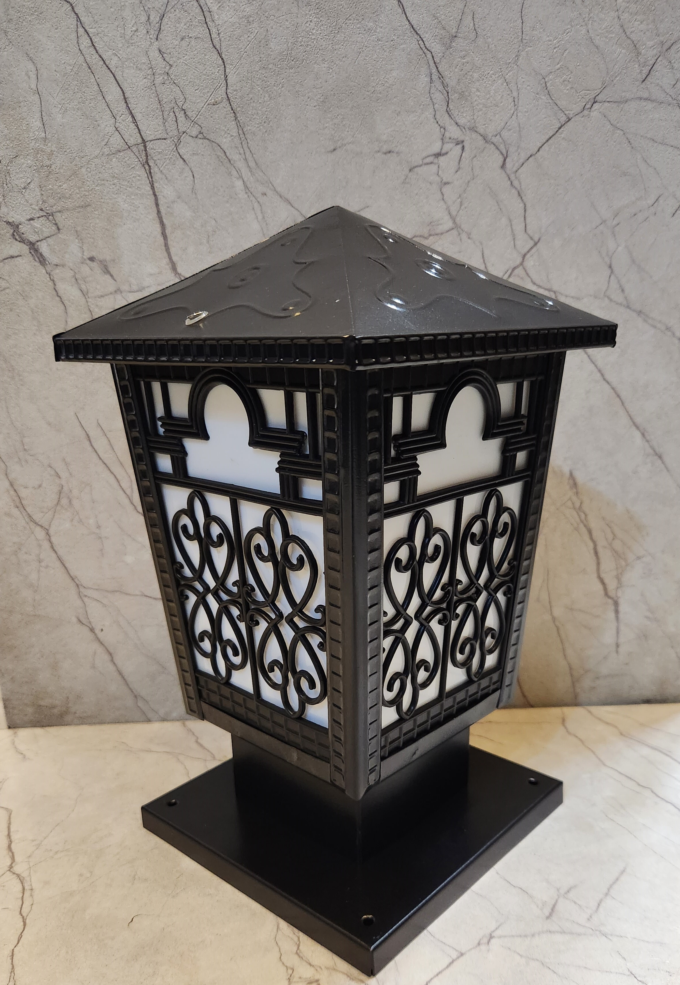 Gabbar Gl - Ms Material, 12 Inch Height, Black Color, Ip65 Waterproof Rating, 3000k Color Temperature, 20w Outdoor Lighting Solution | Easy Installation & Low Maintenance