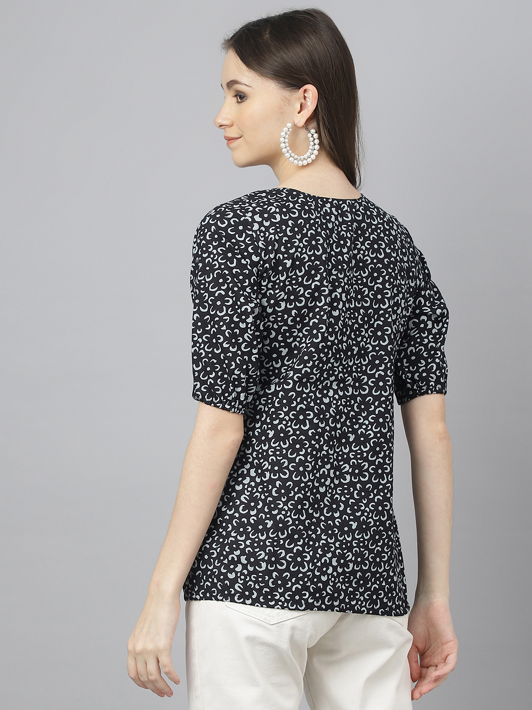 Ladies Fancy Top By Jain Synergy N Fabtex