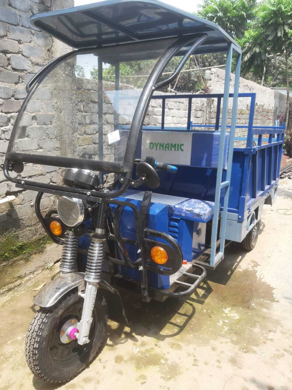 Bricks Loading E Vehicles Battery Life: Up To 3 Years