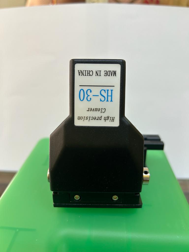 Black Hs-30 Optical Fiber Cleaver