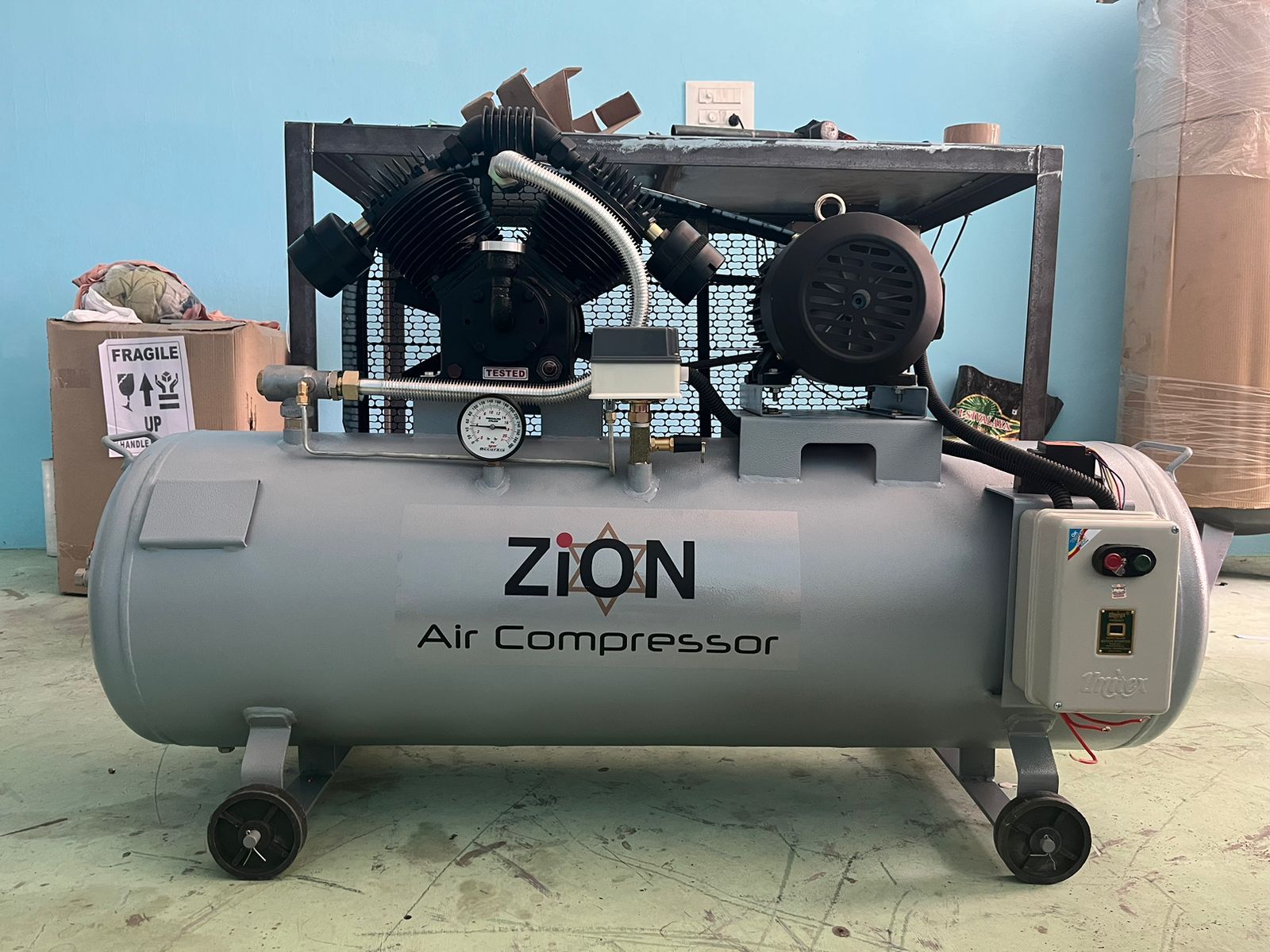 3hp 3d Air Compressor - 3 Phase Motor, 160 Ltr & 220 Ltr Tank Capacity | Minimum Maintenance, Optimum Efficiency For Compressed Air Needs