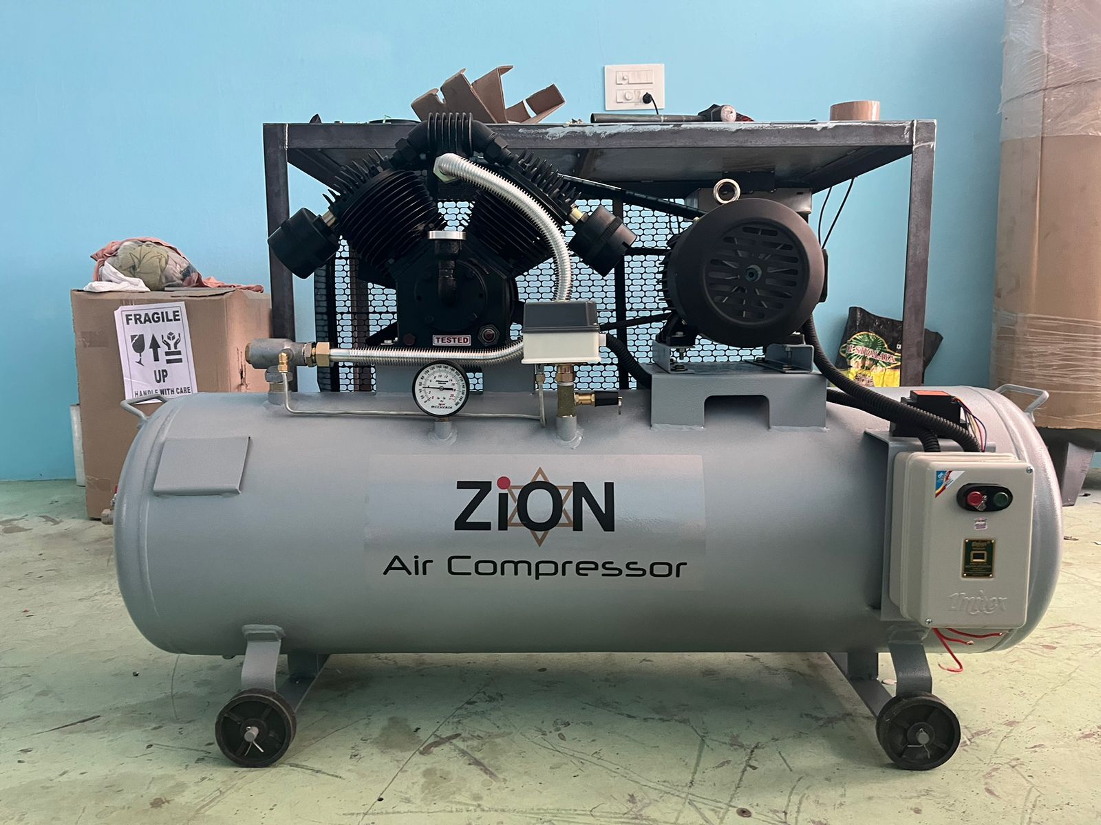 3hp 3d Air Compressor - 3 Phase Motor, 160 Ltr & 220 Ltr Tank Capacity | Minimum Maintenance, Optimum Efficiency For Compressed Air Needs