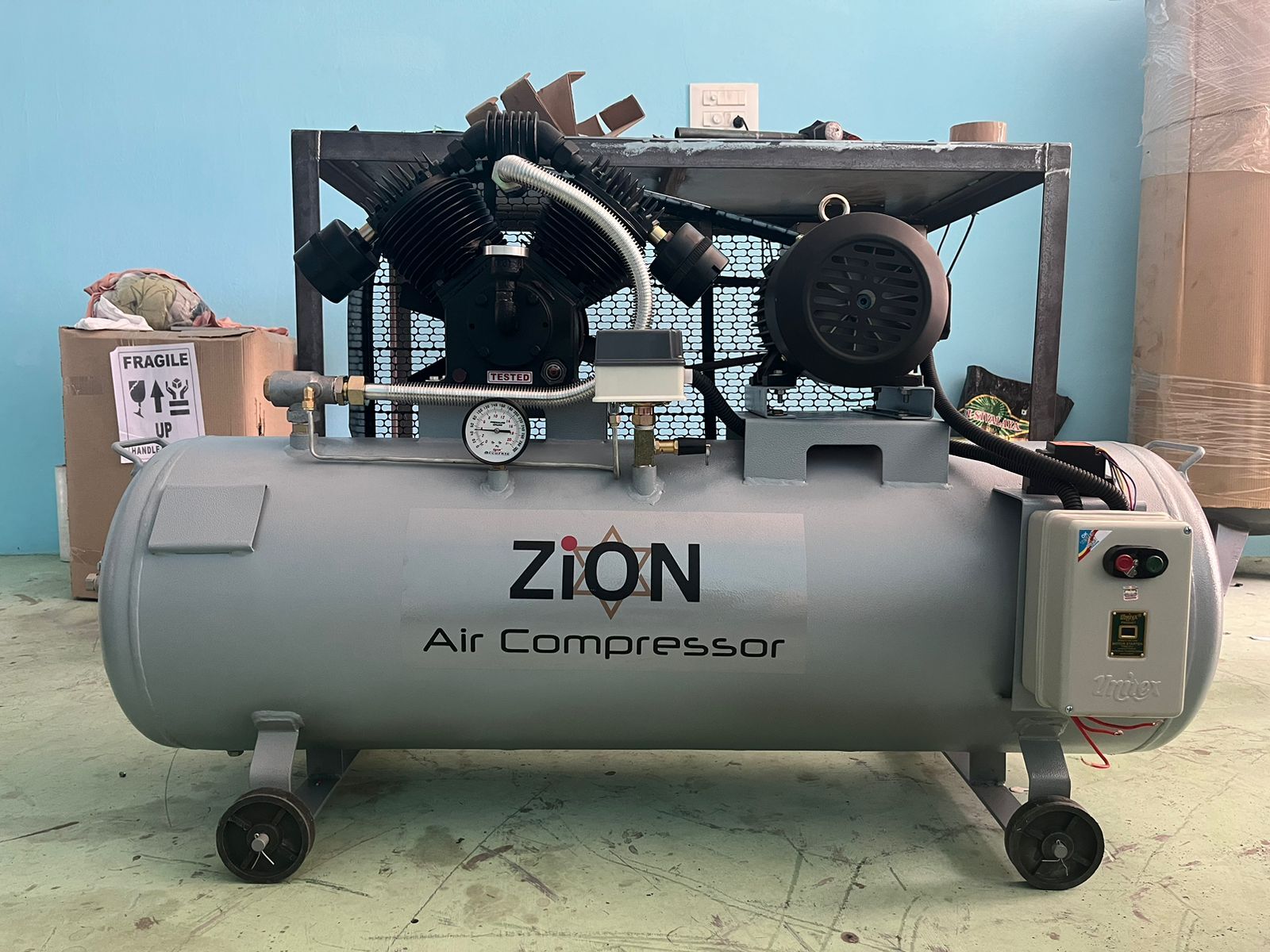 3hp 3d Air Compressor - 3 Phase Motor, 160 Ltr & 220 Ltr Tank Capacity | Minimum Maintenance, Optimum Efficiency For Compressed Air Needs