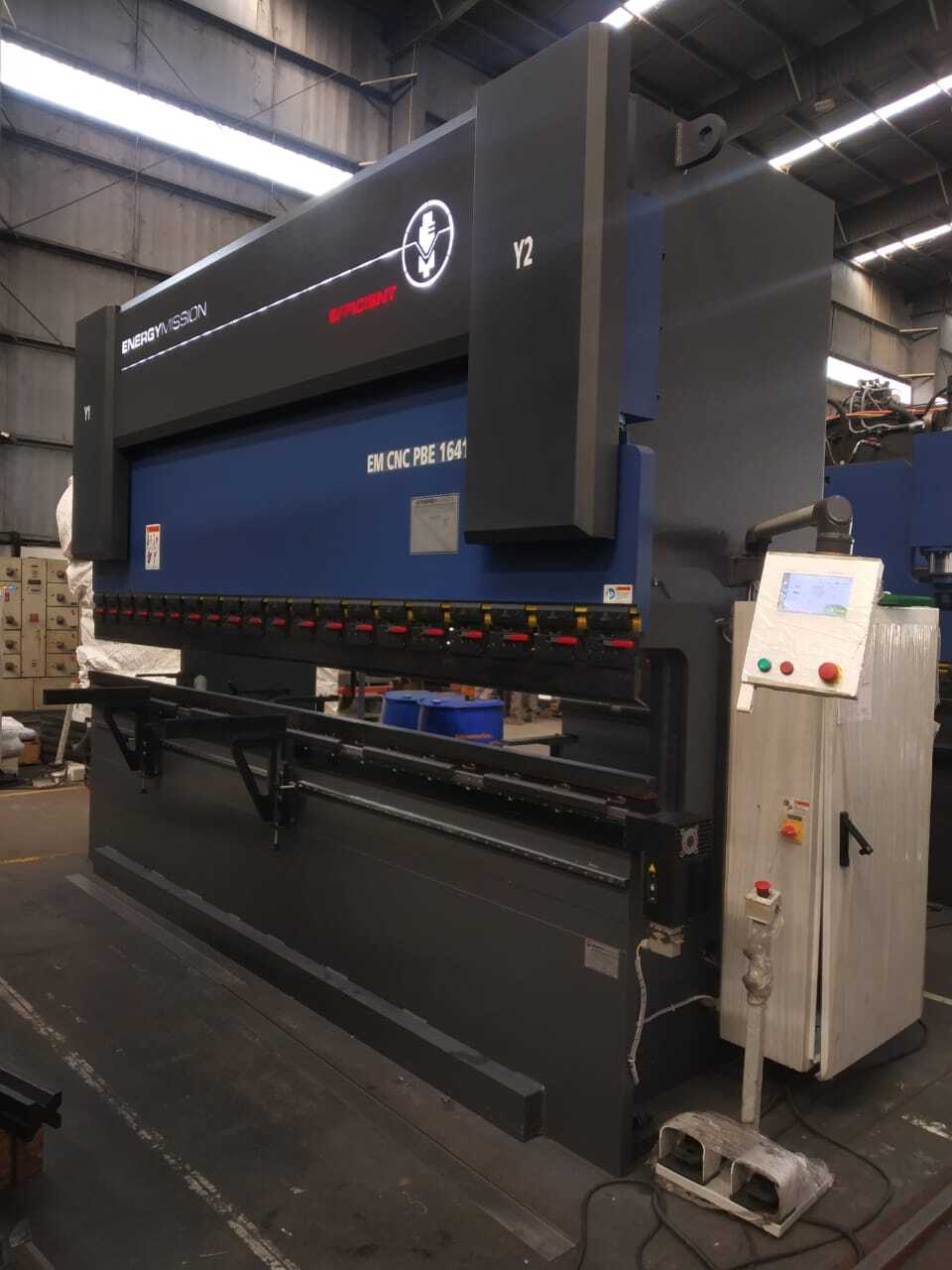 Black Cnc Hydraulic Press Brake