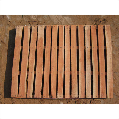 ब्राउन वुडन राइस क्रेट