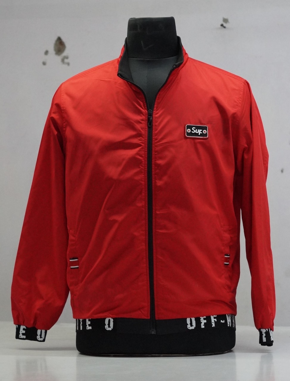 Windcheater Jacket Filling Material: Polyester