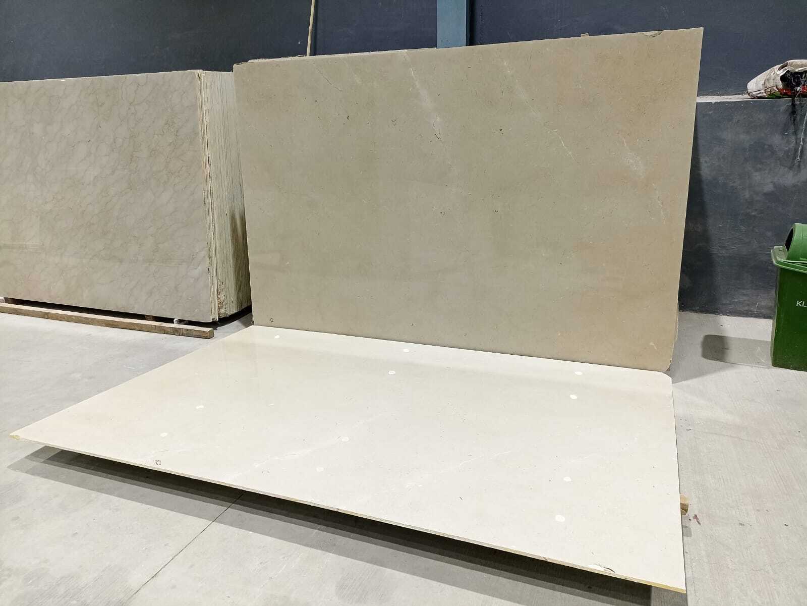 Imported Marble - Standard Slab Size 18mm, Polished Beige Surface Finishing, Low Water Absorption, Density 2.7 G/cmâ³