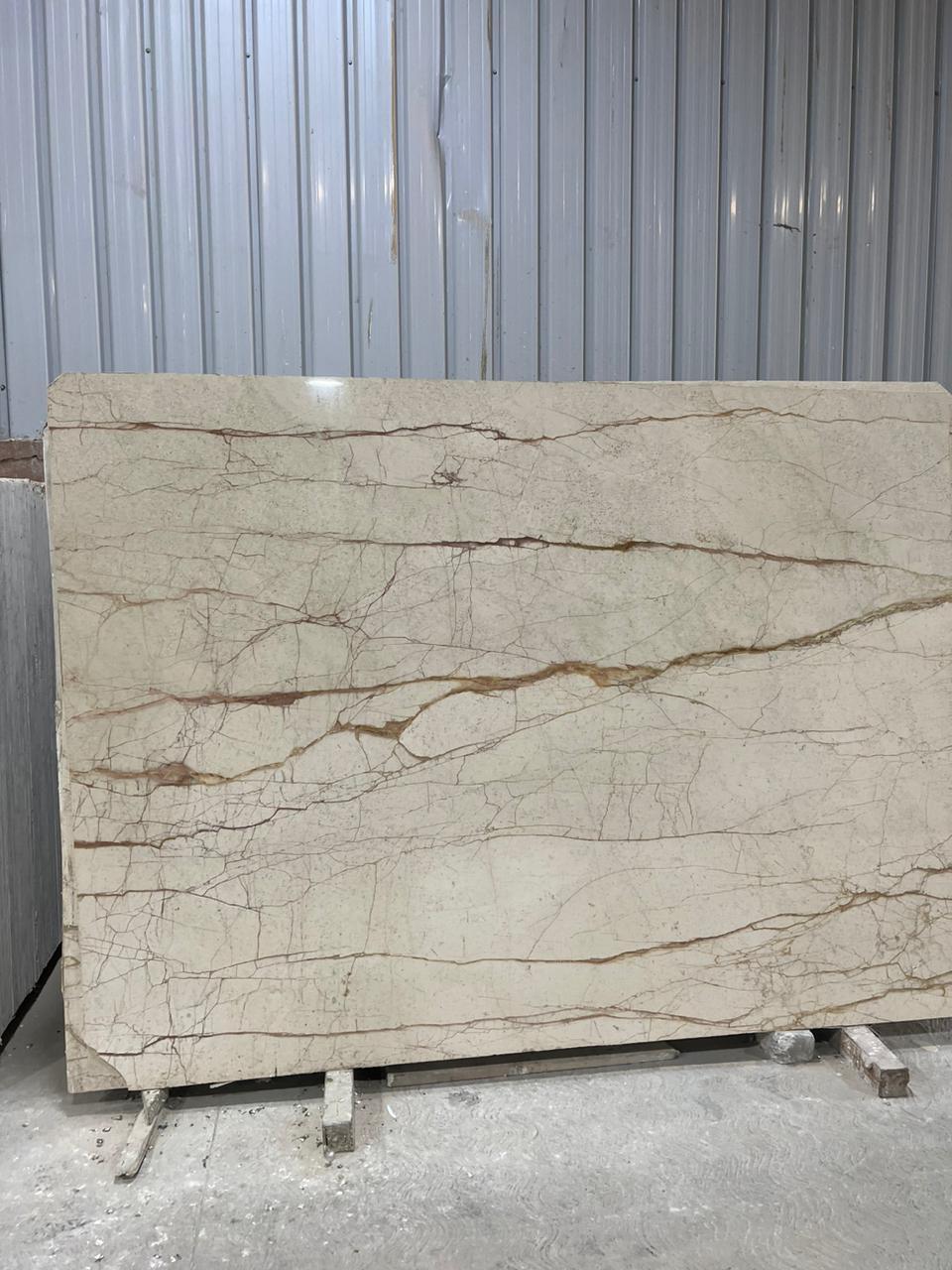 Imported Marble - Standard Slab Size 18mm, Polished Beige Surface Finishing, Low Water Absorption, Density 2.7 G/cmâ³