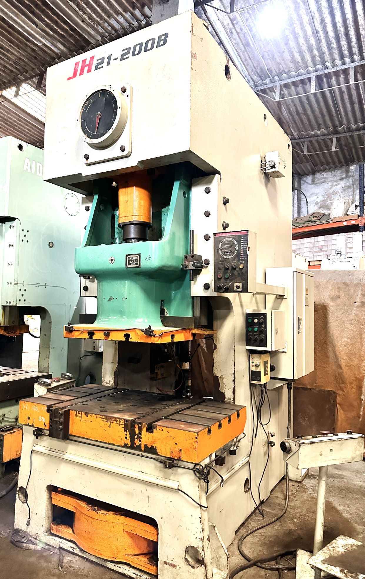 1418 Yangli C Frame Single Crank Press Application: Industrial