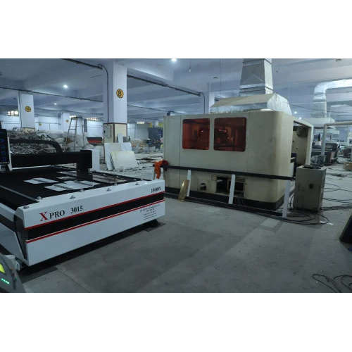 LRT उच्च परिभाषा CNC प्लाज्मा कटिंग मशीनें