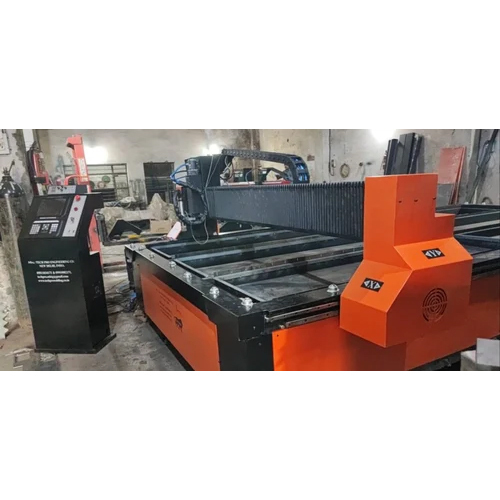 बेंच प्रकार सीएनसी कटाई मशीन जिसमें पानी की ट्रे है