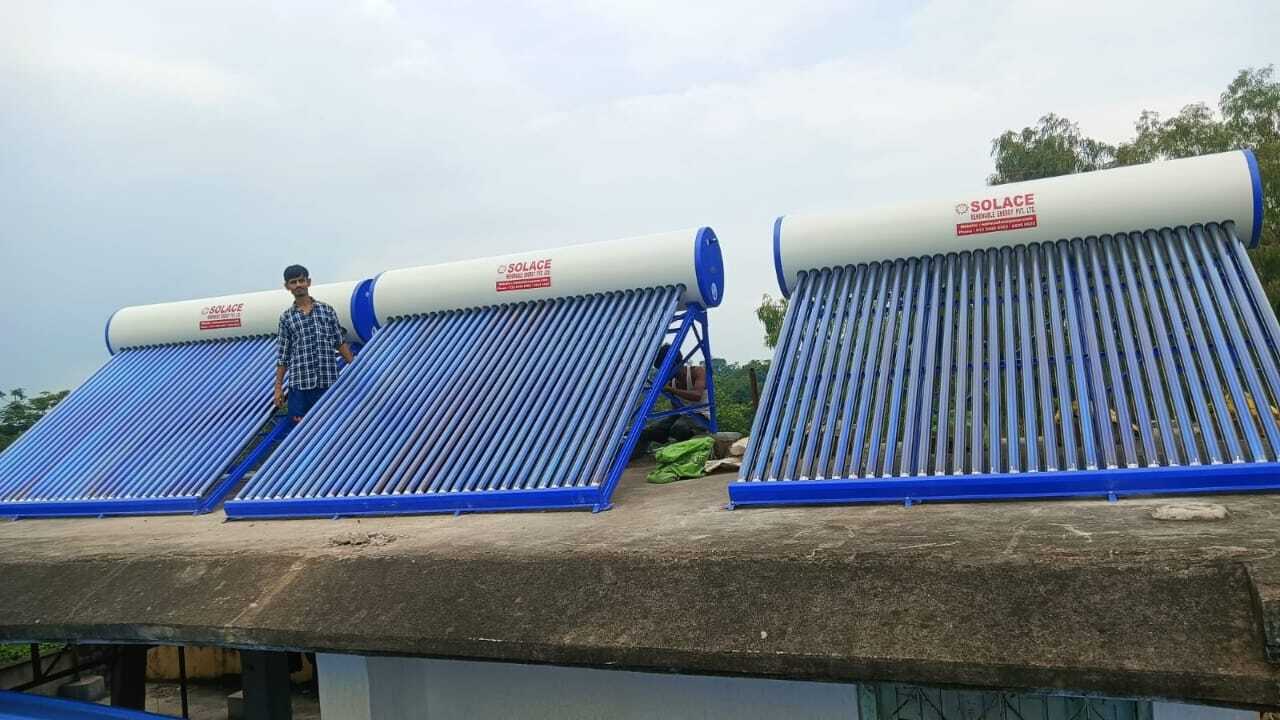 Solar Water Heater System Size: 100 Lpd