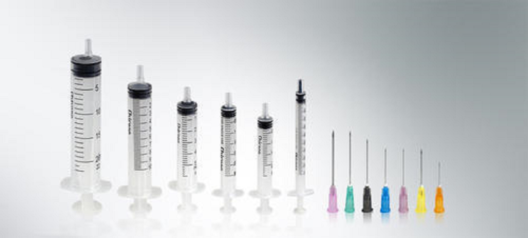 Disposable Syringe - Plastic Material, 770x300x230mm Master Carton Size , Ptfe Cannula Tip For Non-traumatic Intubation, Injection Port With Non-return Valve