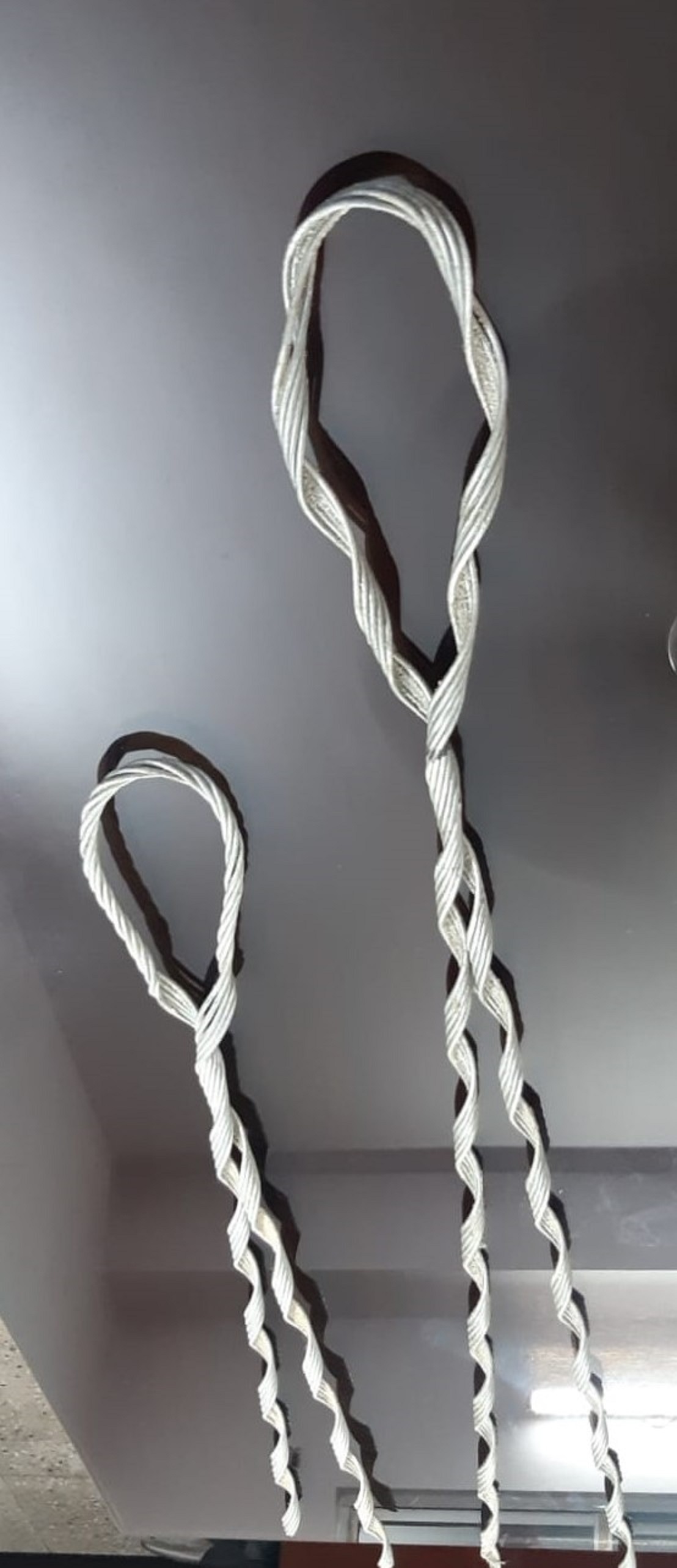 Preform Termination Grip