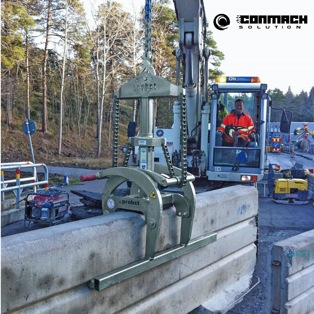 Concrete Barrier Lifting Clamp - Attributes: Strong