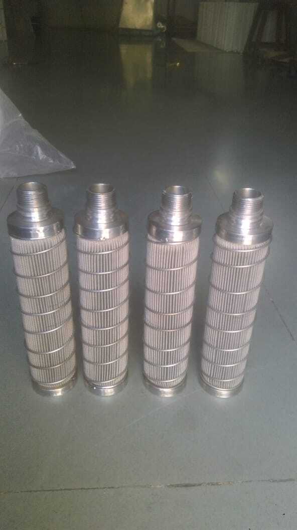Standard Sized Stainless Steel Wire Mesh Filter Cartridge - Pleated Depth Design, Single Open End, Filtration Rating 1 To 100 Micron, Custom Dimensions Available, Designed For Water And Chemicals, 1-year Warranty