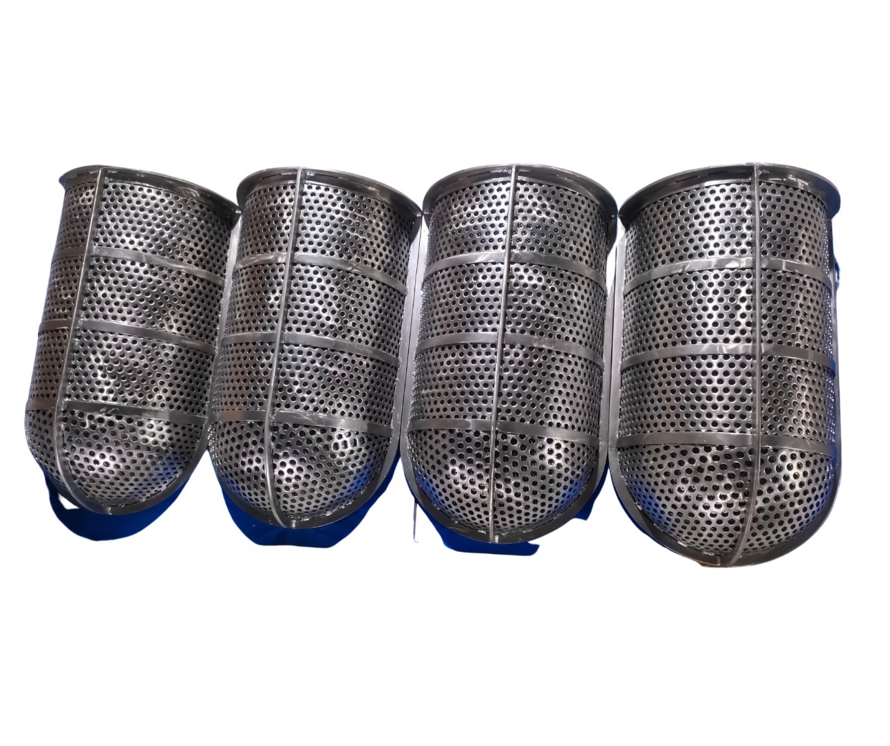 Stainless Steel T Type Stainer Efficiency (%): As A Customer Reqvirement