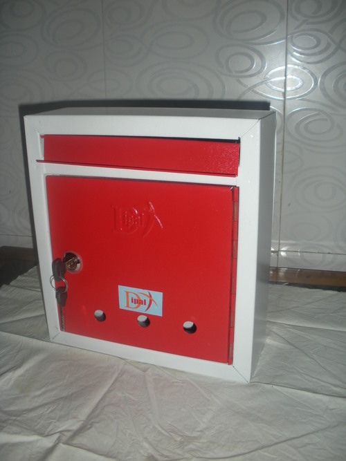 लैटर बॉक्स