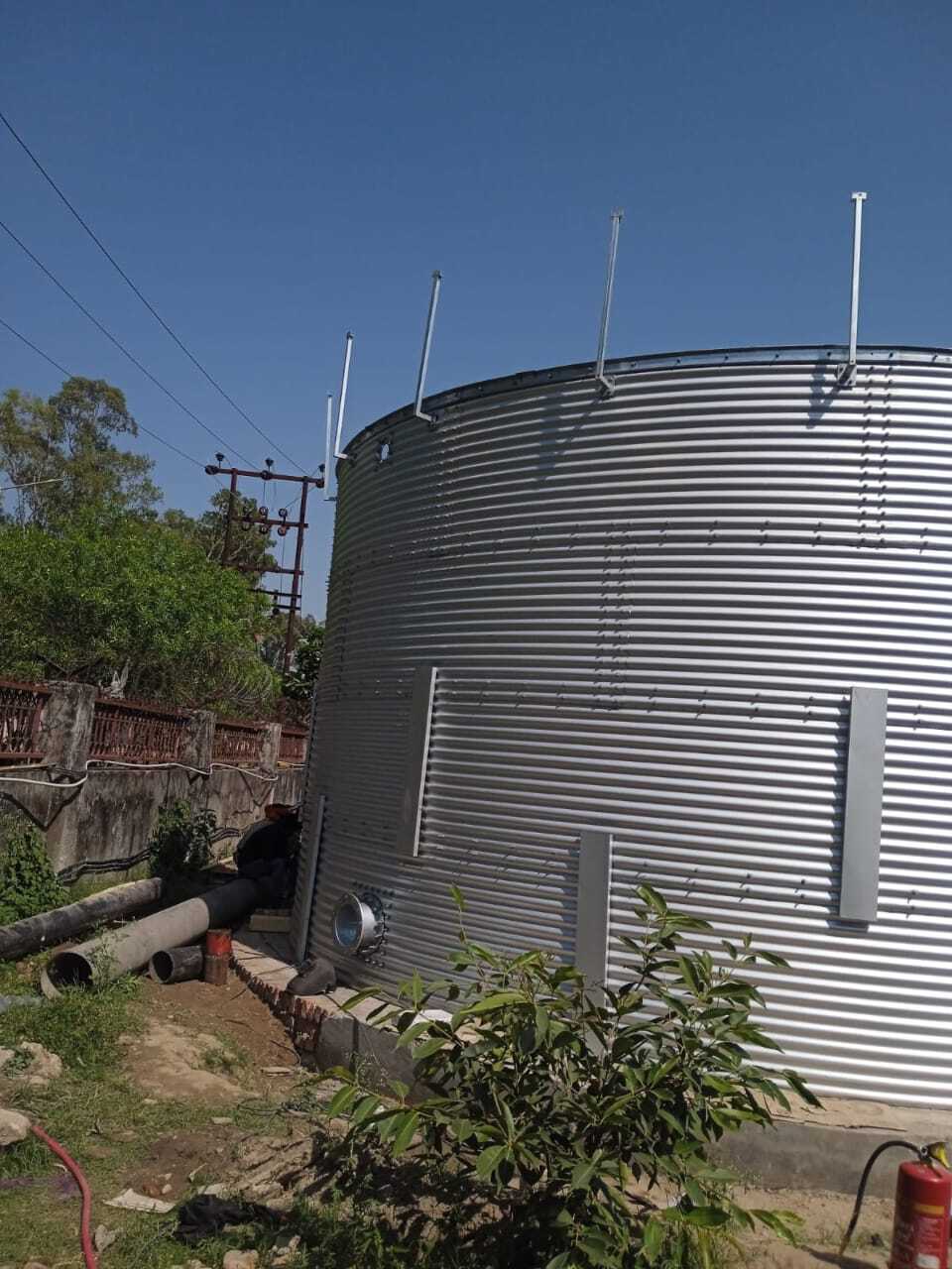 Firefighting Water Storage Tank - Zinc Aluminium, Custom Size, Grey Color | Industrial Application, Durable Design For Reliable Storage