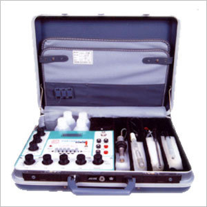 डिजिटल मिट्टी विश्लेषण किट