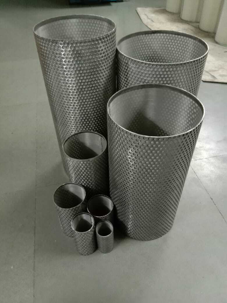 Y Type Stainer - Stainless Steel, >24 Inch Size, Flange End Connection | Ideal For Air Media, Custom Dimensions Available, Lightweight Design