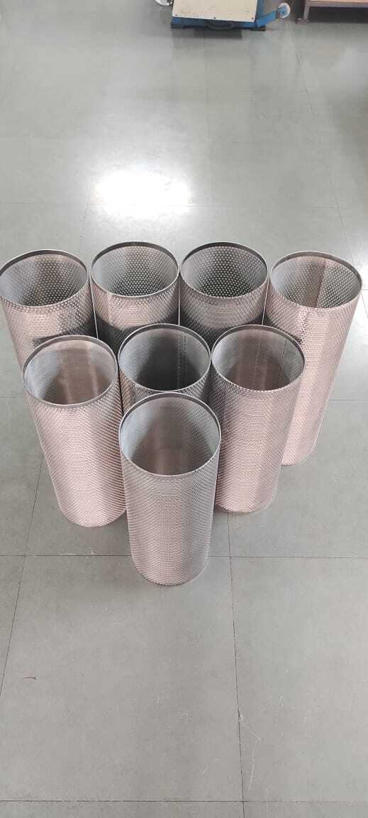 Y Type Stainer - Stainless Steel, >24 Inch Size, Flange End Connection | Ideal For Air Media, Custom Dimensions Available, Lightweight Design