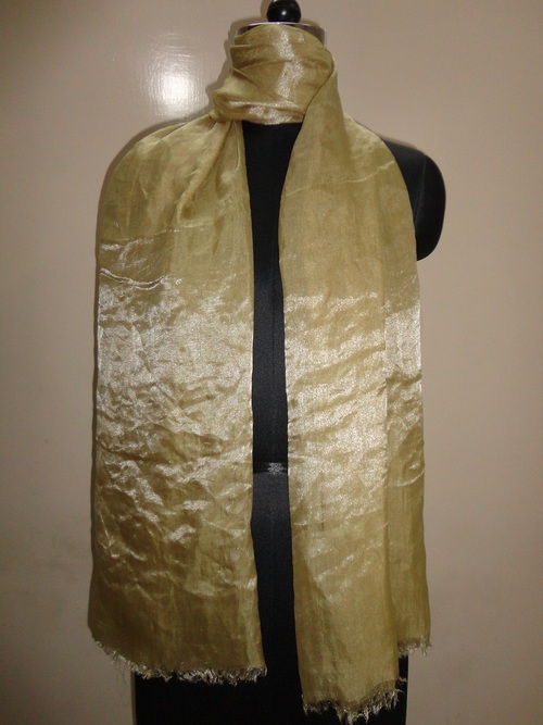 सादा स्कार्फ