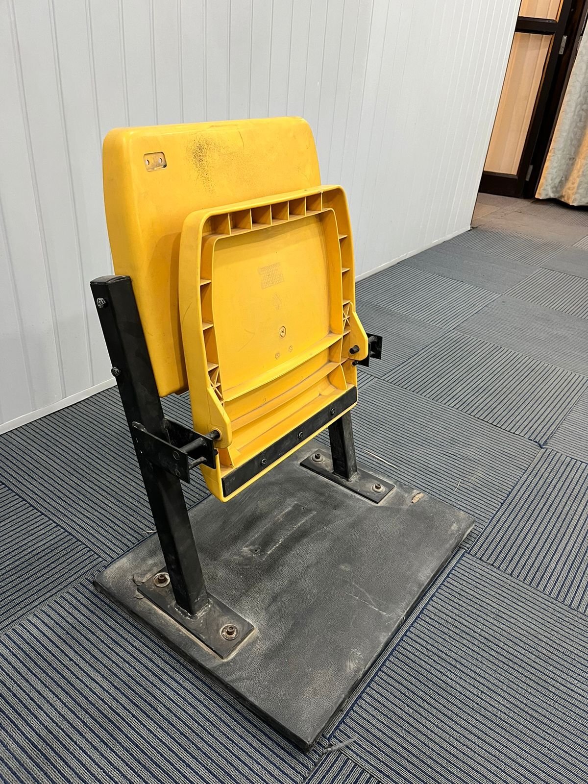 Stadium Tip Up Chair - Polypropylene With Metal Stand, 16"x14"x14" - Uv Protected, Custom Color Options