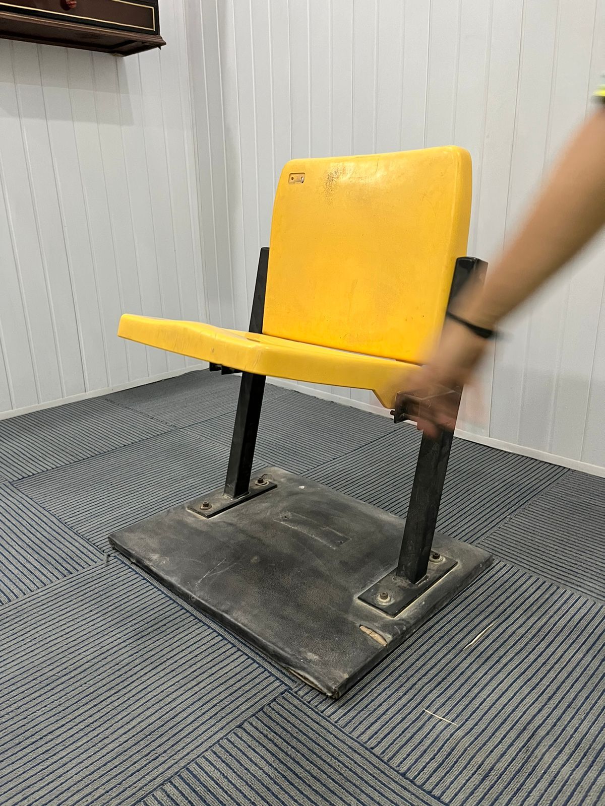 Stadium Tip Up Chair - Polypropylene With Metal Stand, 16"x14"x14" - Uv Protected, Custom Color Options
