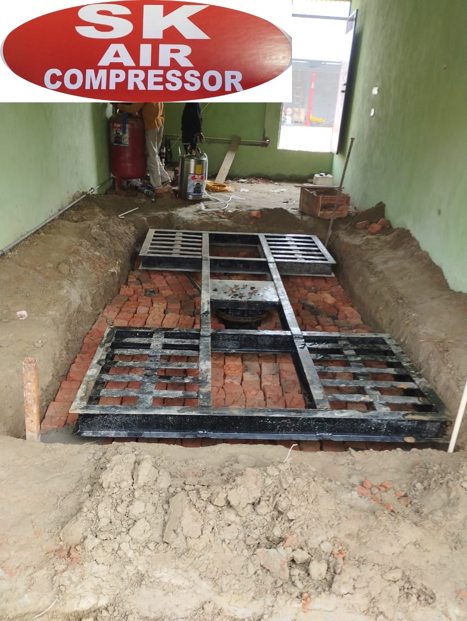 4 Ton Hydraulic Washing Lift Trp Platform - Length: 12.5 Foot (Ft)