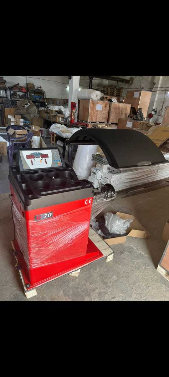 Digital Wheel Balancing Machine - Mesh Type: Normal