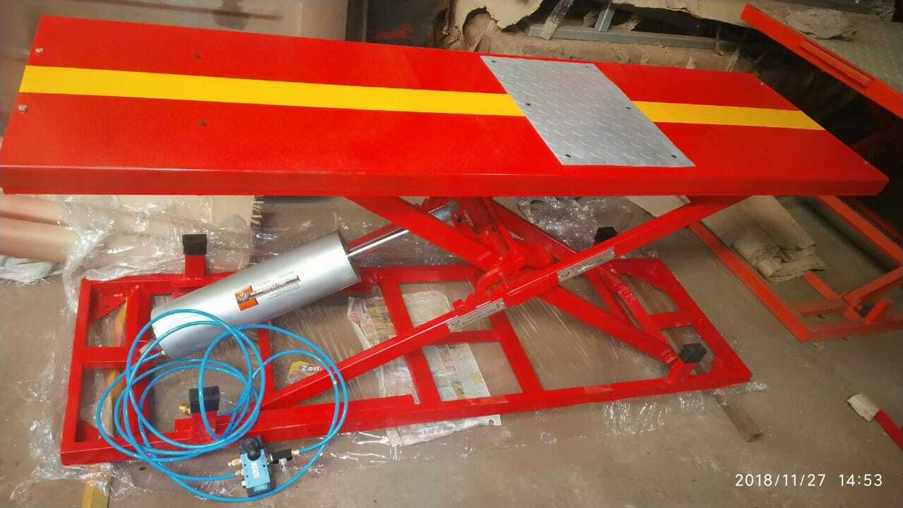 Hydraulic Bike Washing Lift - Mesh Type: Normal