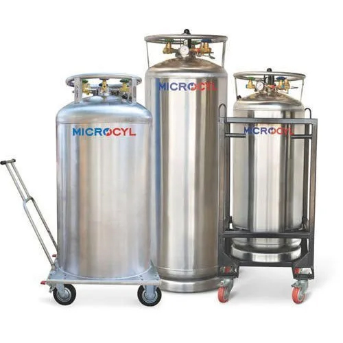 Liquid Nitrogen Self Pressurized Storage Tanks - Color: Silver