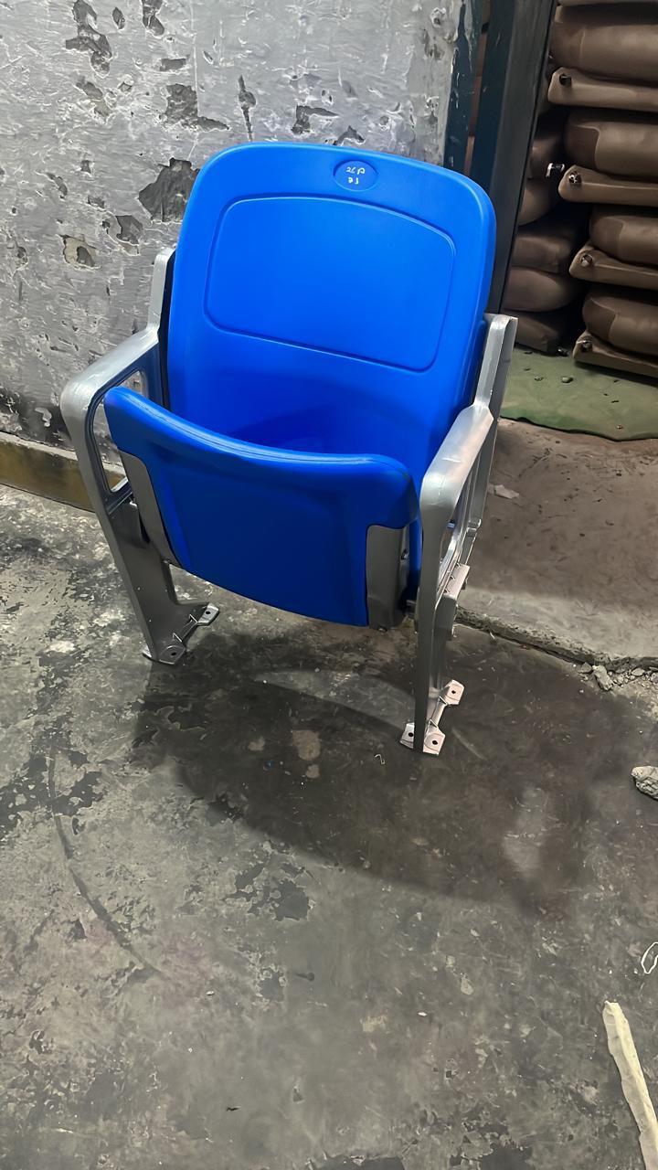 Stadium Tip-up Chair - Uv Resistant Hdpe With Aluminum Die Casting Frame, 21x16x34 Inches For Ultimate Comfort