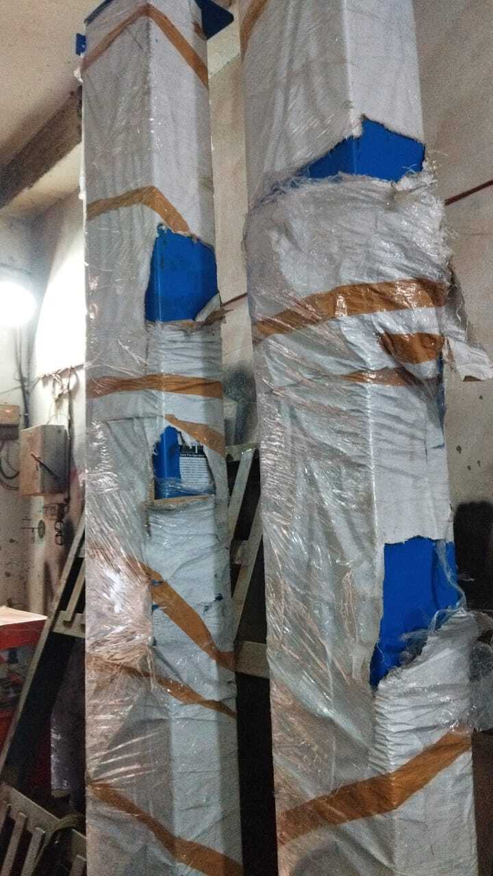 Hydraulic Two Post Lift - Length: 9.5 Foot (Ft)