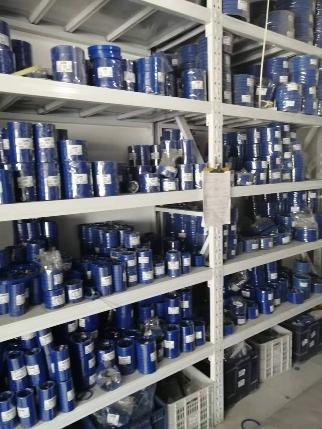 Hydrolic Pu Seal - Color: Multi