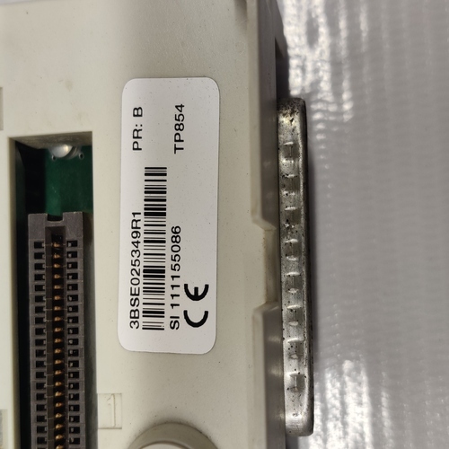 Abb 3bse025349r1 Termination Unit - Polycarbonate, 165x120x25 Mm, Matte Grey | Din Rail Mount, Screw Terminals, Abb 800xa Compatible