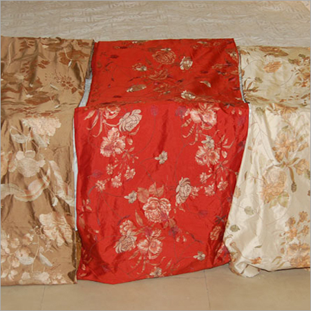 वस्त्र सामग्रियाँ